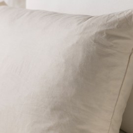 Подушка, белый с оттенком